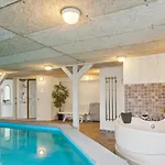 Child-friendly With Large Indoor Pool * Otterup