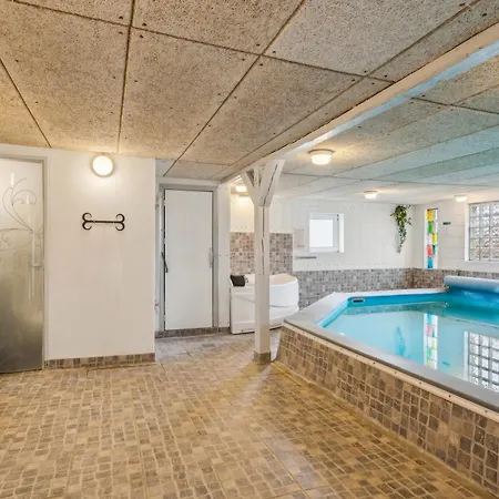 Ferienhaus Child-friendly With Large Indoor Pool Otterup