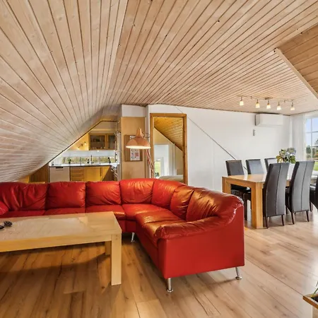 Feriehus Child-friendly With Large Indoor Pool *